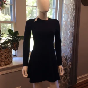 Aqua 100% Cashmere Navy Peacoat Sweater Size XS