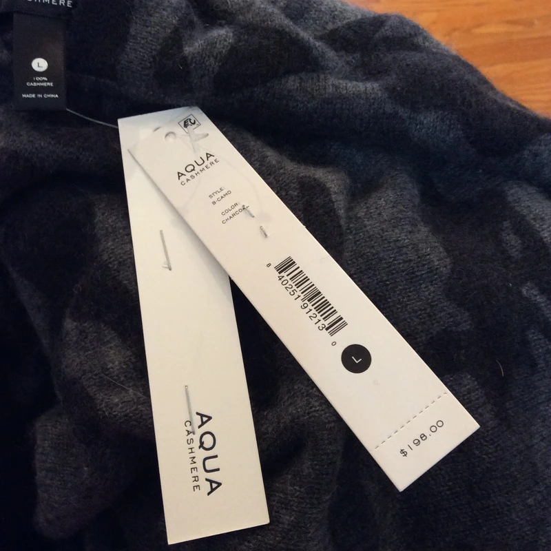 Aqua 100% Cashmere Charcoal Camo Hoodie Size Large - Image 4