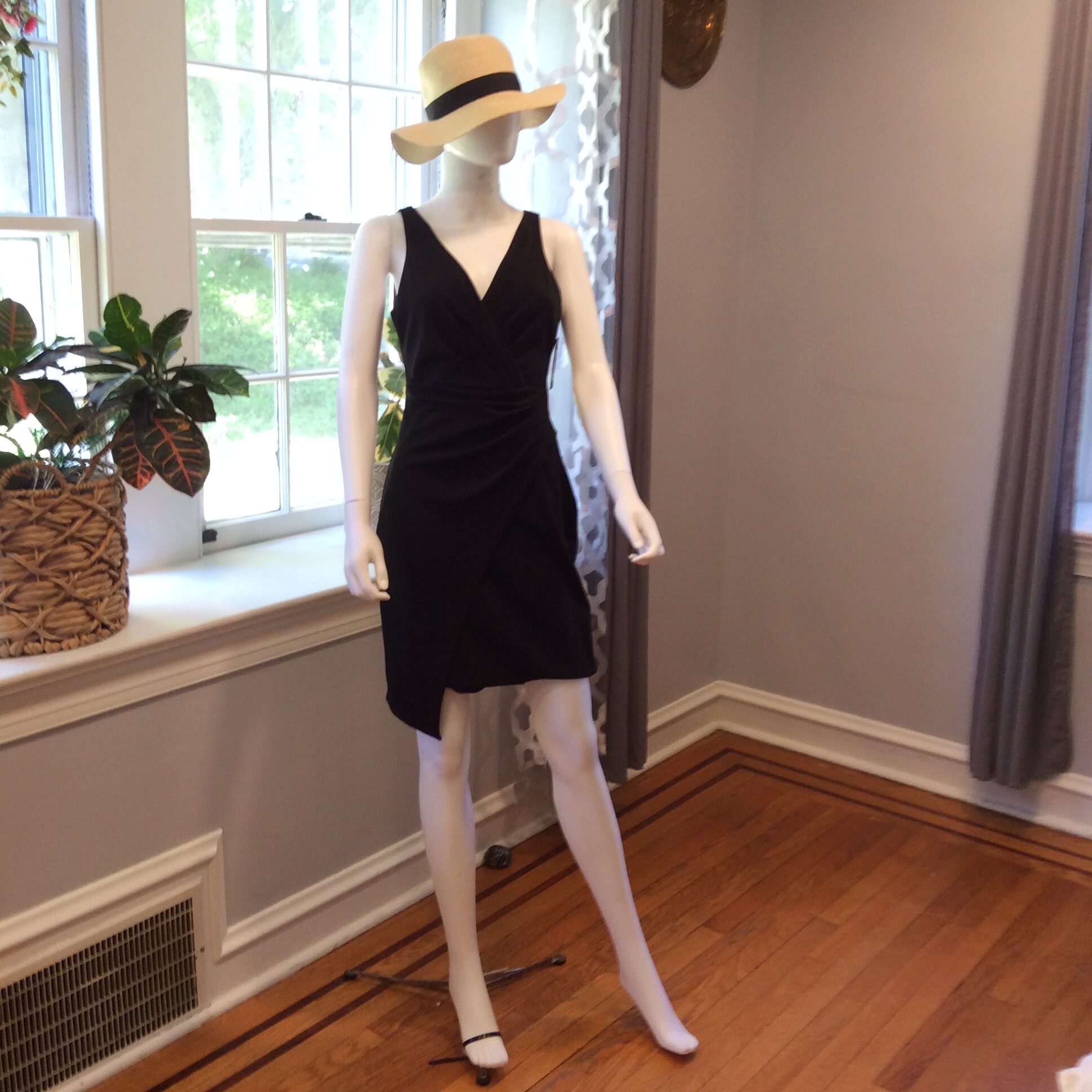 Guess Elegant Black Draped Cocktail Dress Size 6