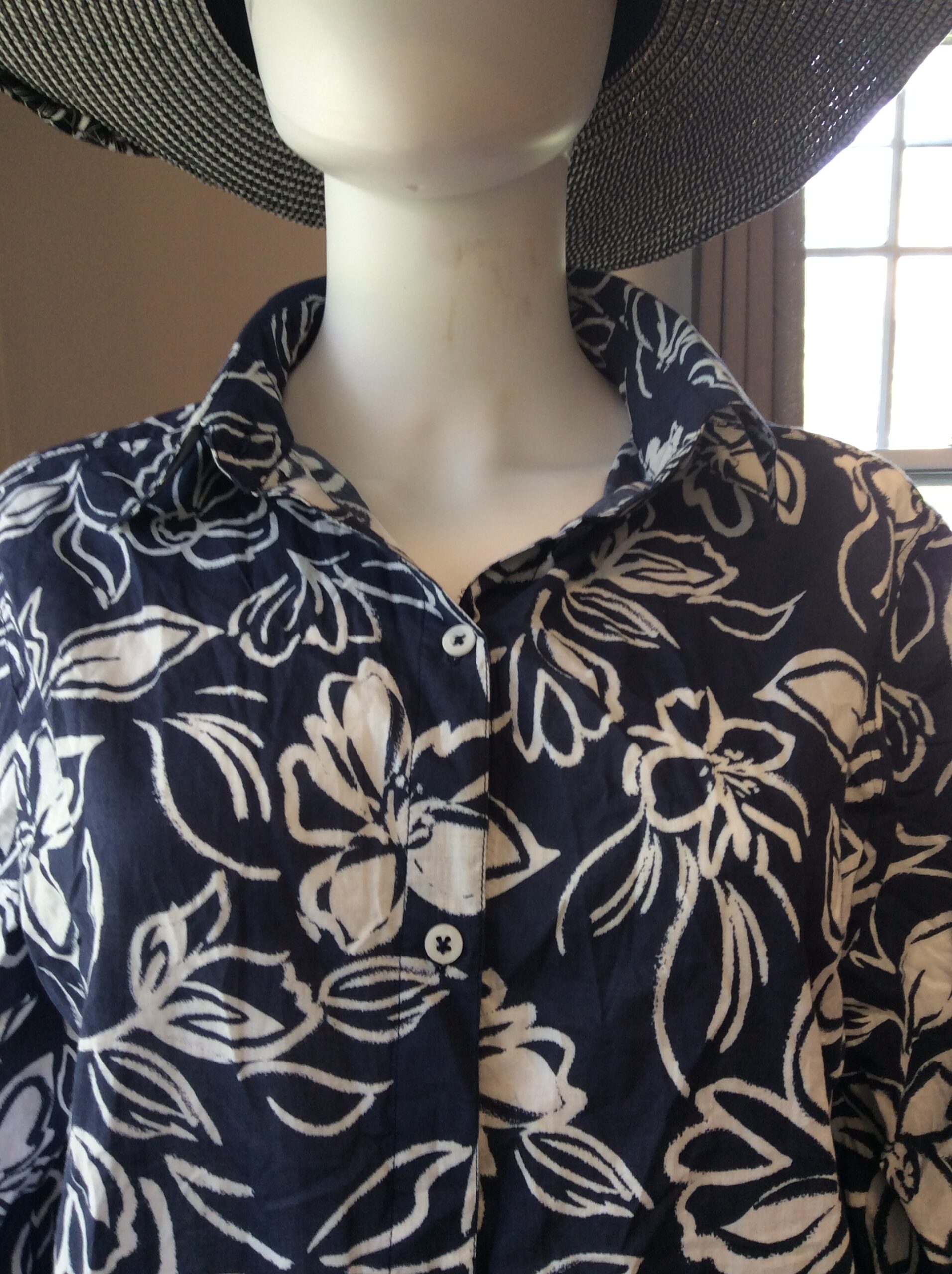 Lauren Ralph Lauren Floral Button Blouse Navy White Designer Top - Image 3