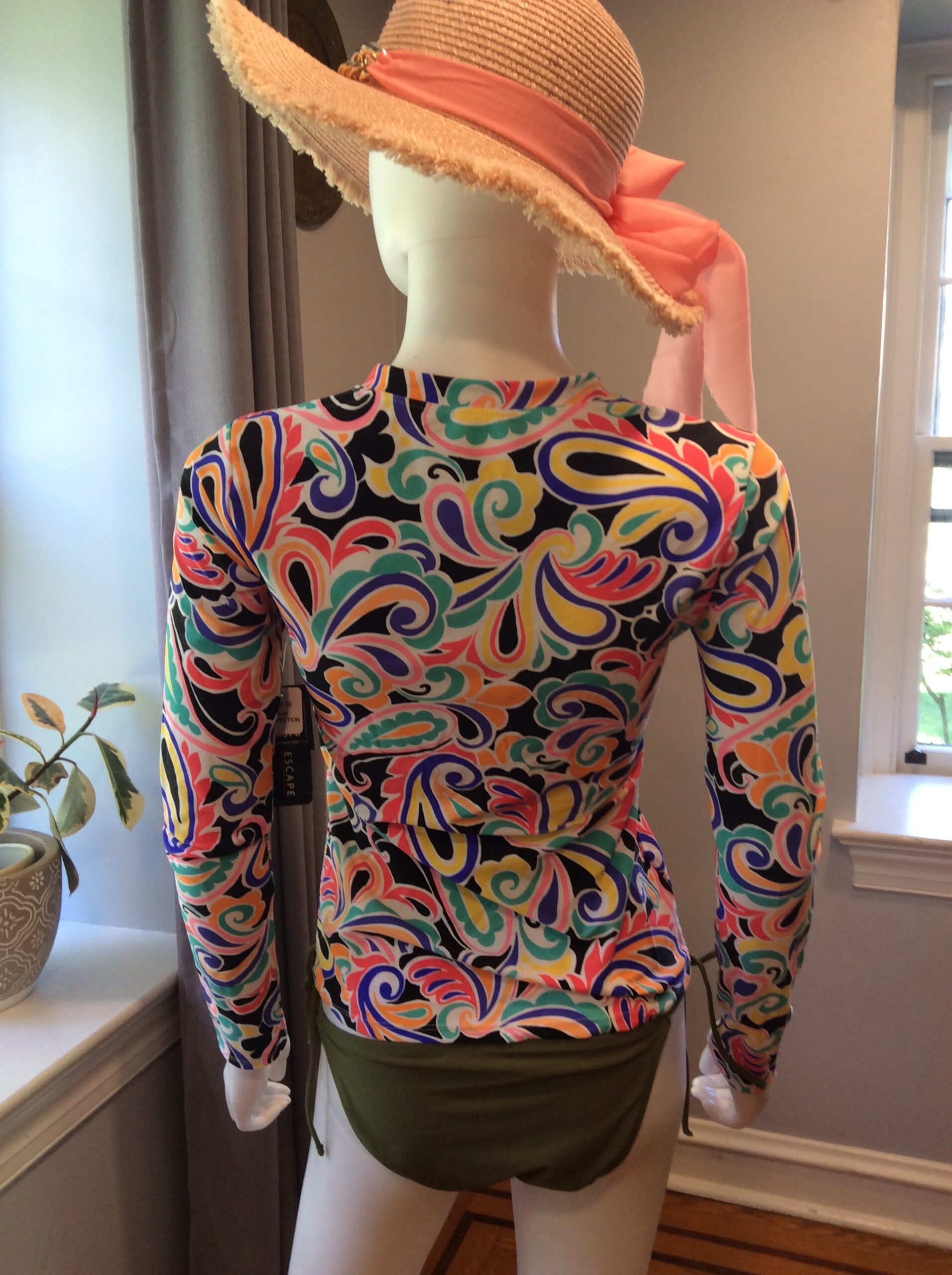 Abstract Print Rash Guard Swim Top Long Sleeve UPF Swimwear Size S - Image 3