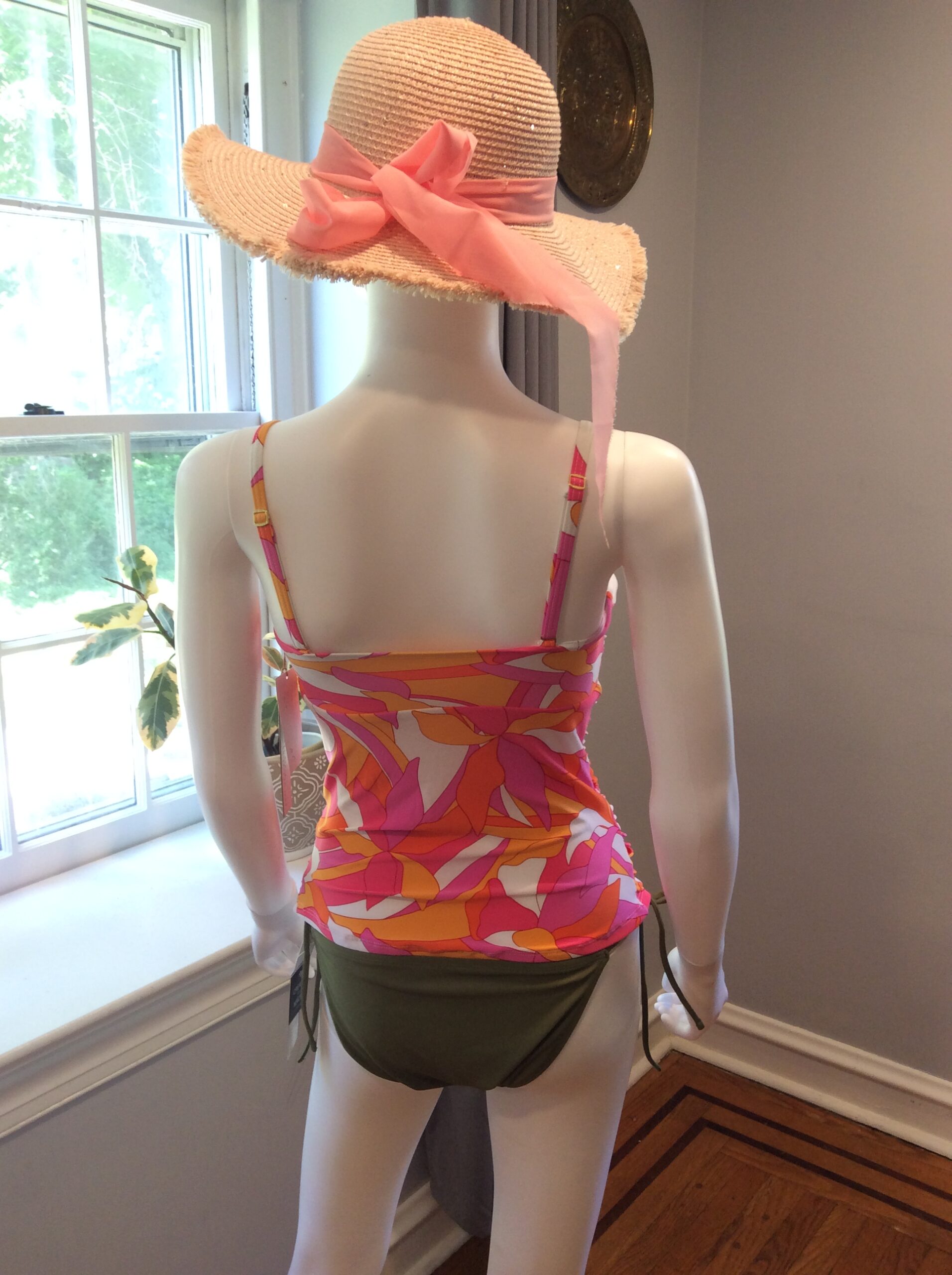 Beyond Control Floral Tankini Top Ruched Tummy Control Swimwear Size 6 - Image 3