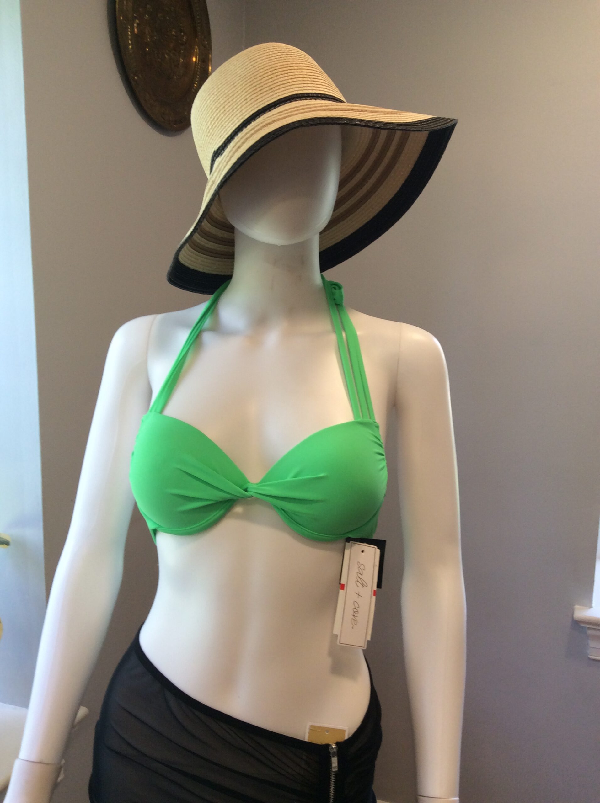 Salt & Cove Lime Green Halter Bikini Top NWT Women's Swimwear Size XS