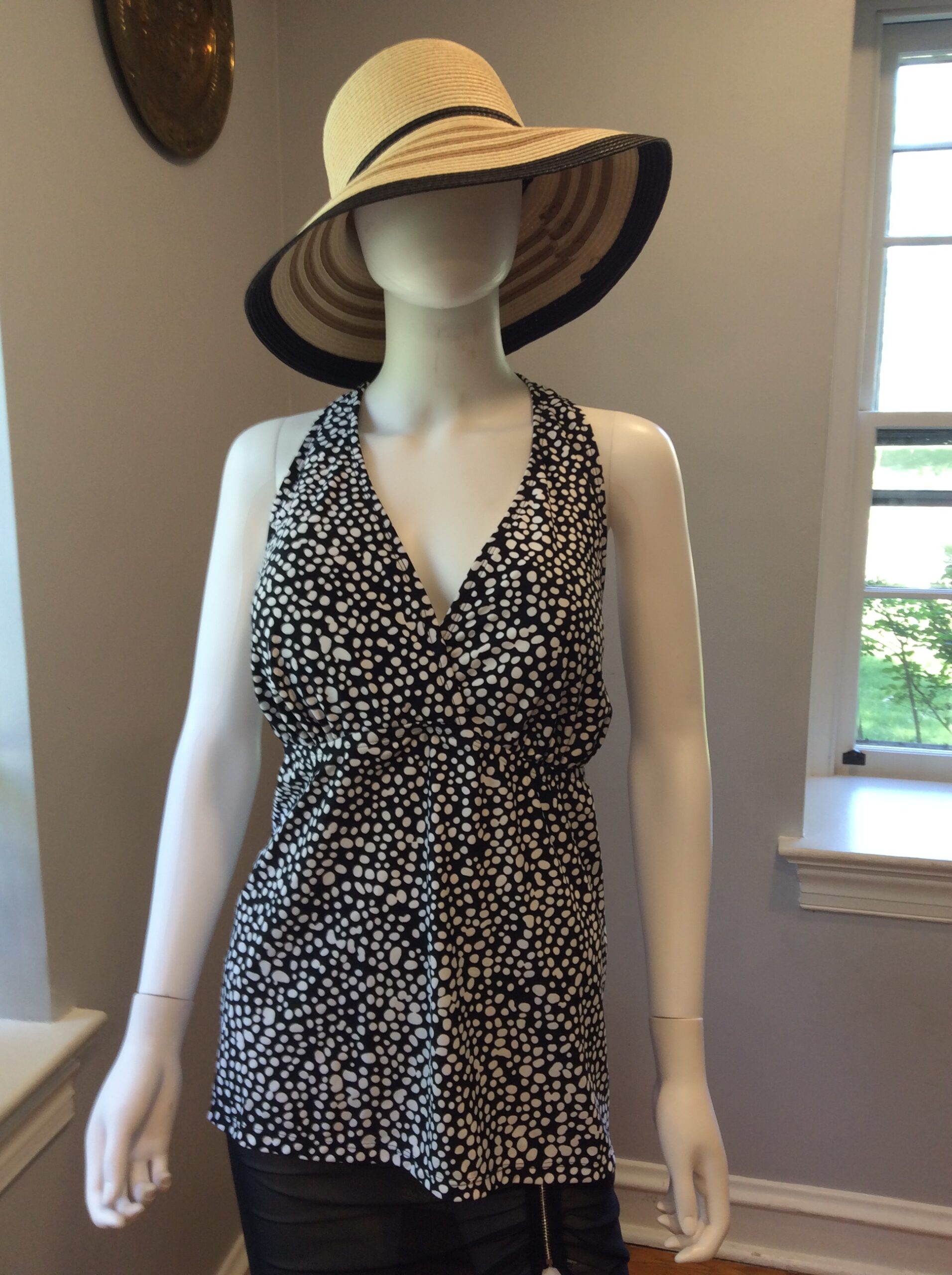 Island Escape Women's Black White Animal Print Tankini Top Size 24W Swimwear Beachwear