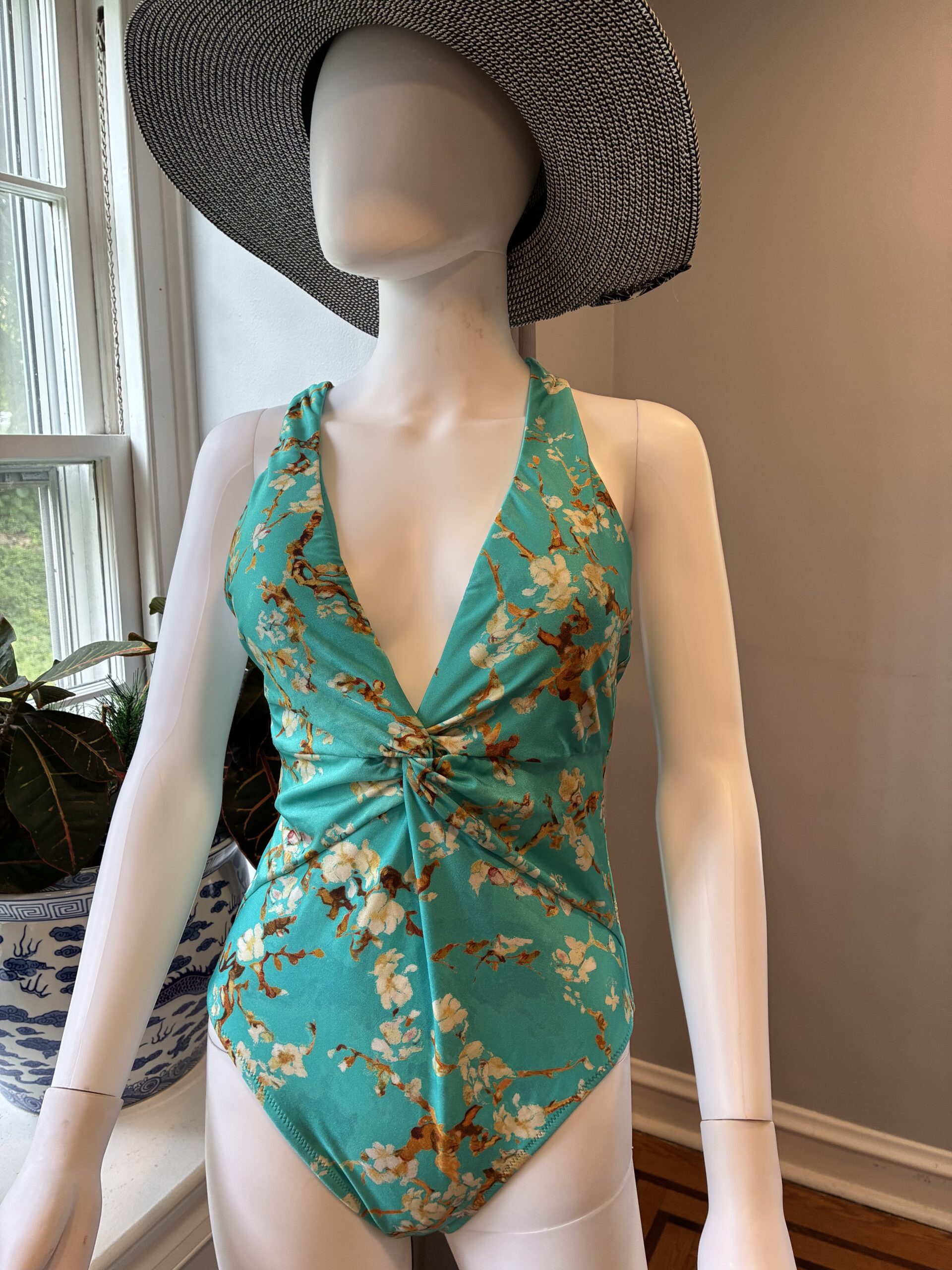 L'agence Hadley Cherry Twist Plunge One Piece Swimsuit Size M - Image 5