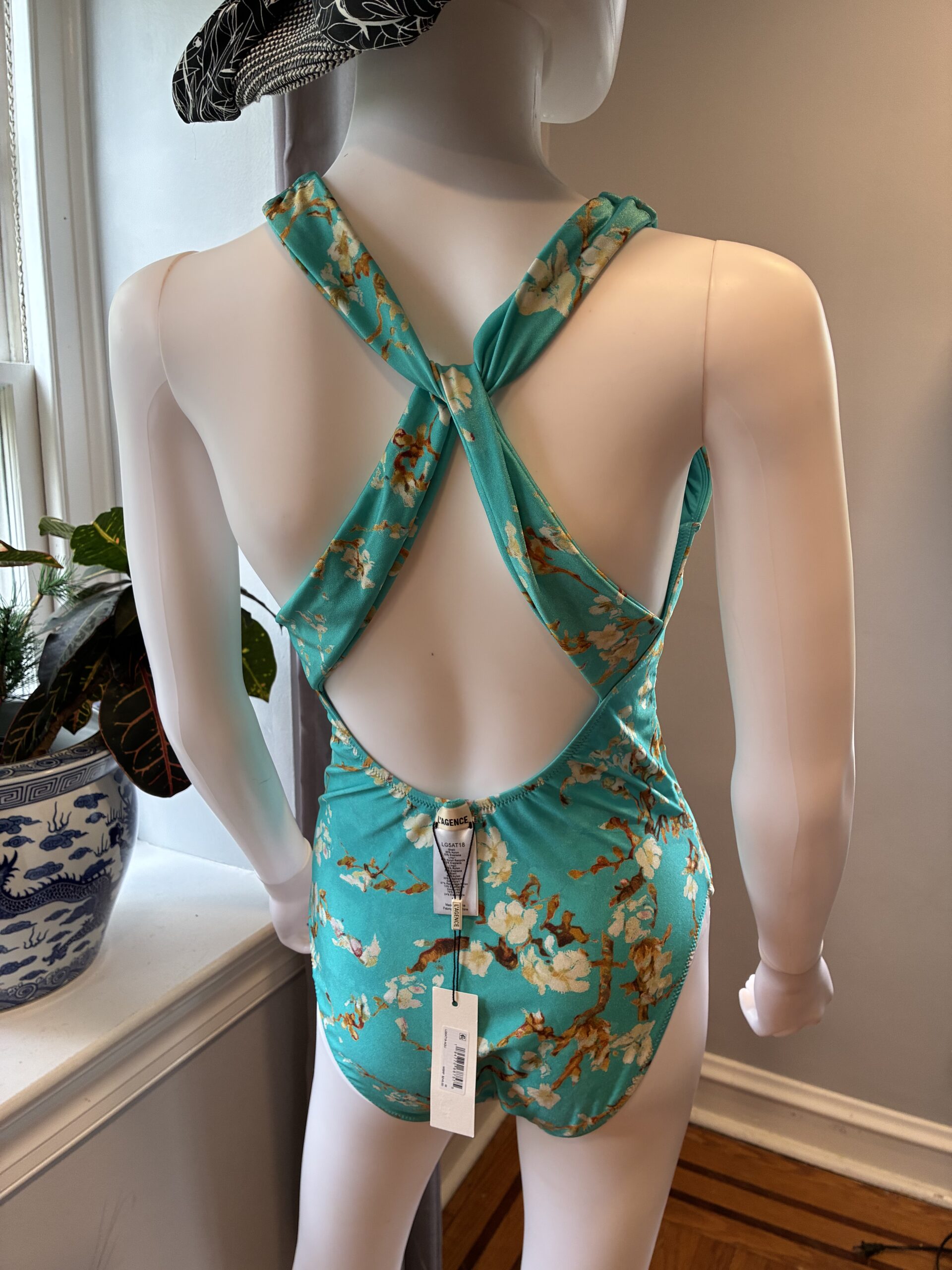L'agence Hadley Cherry Twist Plunge One Piece Swimsuit Size M - Image 2