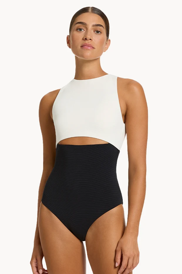 Jets Versa Rib Cut Out High Neck One Piece size 4